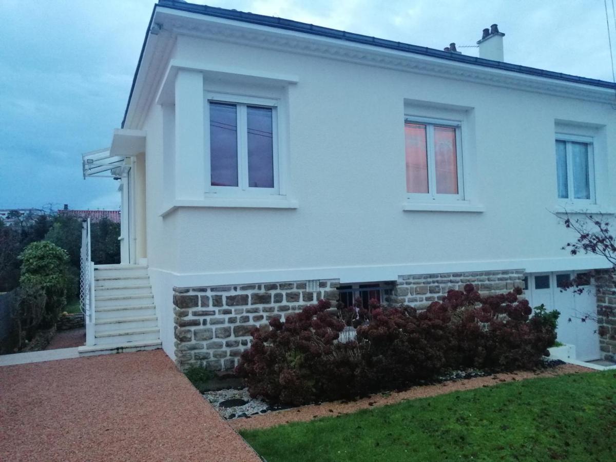 Ferienwohnung Chez Papinette, Proche Gare Et Centre, Pdj Compris Niort Exterior foto