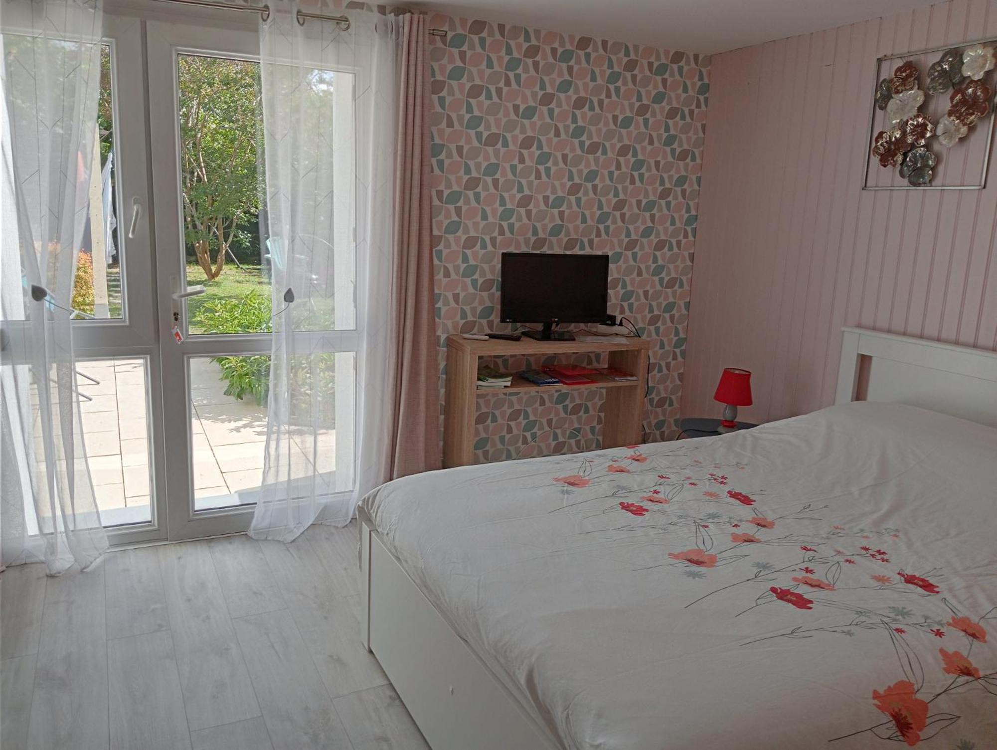 Ferienwohnung Chez Papinette, Proche Gare Et Centre, Pdj Compris Niort Exterior foto